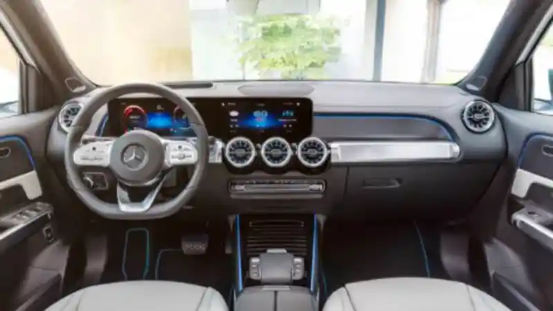 Foto - Mercedes-Benz Luncurkan GLB Versi Listrik