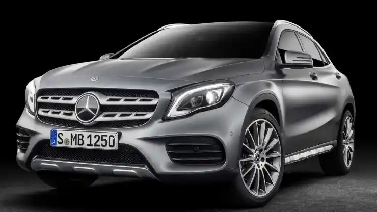 Foto - Mercedes-Benz GLA-Class Facelift Segera Hadir Di Indonesia Bulan Ini