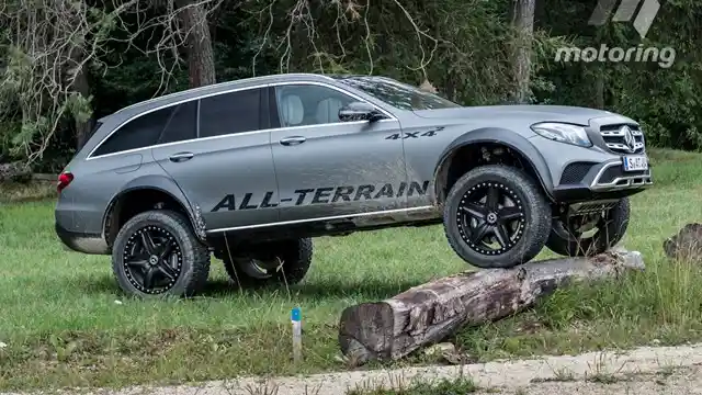 Berita - Para Insinyur Mercedes-Benz Iseng, Hasilkan Sebuah Crossover Unik