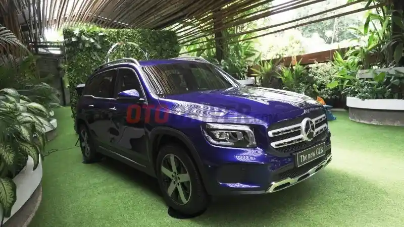 Foto - GALERI: Mercdes-Benz GLA 200 dan GLB 200 (12 FOTO)