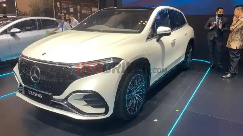 Foto - 3 Mobil Listrik Termahal di GIIAS 2023, Harganya Ada yang Menyentuh Rp 4 Miliar