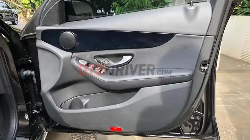 Foto - First Drive: Mercedes-Benz C 180 Avantgarde Line 