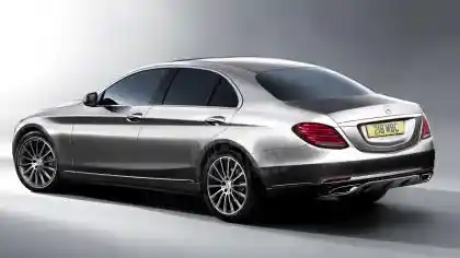 Foto - Inilah Wujud Mercedes-Benz E-Class 