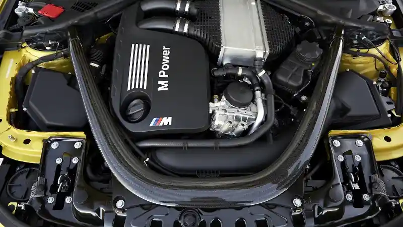 Foto - 5 Mesin Supercar Berdesain Sexy