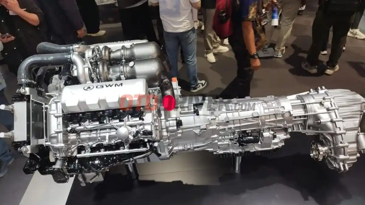 Foto - Bosch Yakin Mesin Bakar Masih Mendominasi Hingga 2035