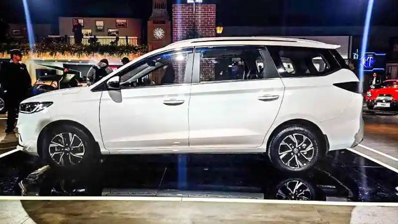 Foto - MG Ternyata Punya LMPV yang Cocok Melawan Avanza dan Ertiga