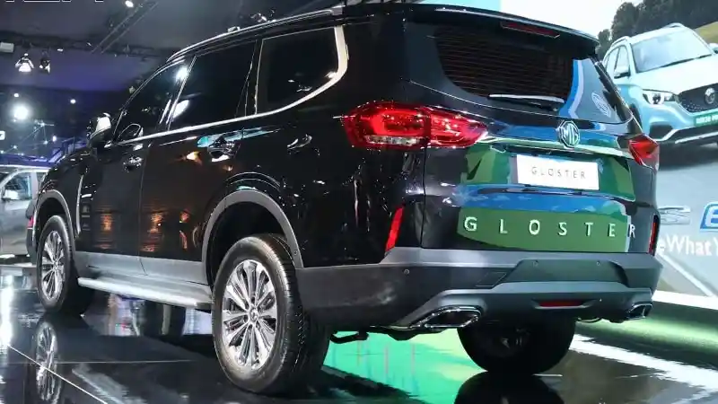 Foto - Lawan Toyota Fortuner Sudah Bisa Dipesan, Begini Bocoran Spesifikasinya