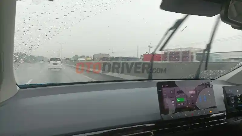 Foto - Mencicip MG4 EV Rute Jakarta- Bandung 