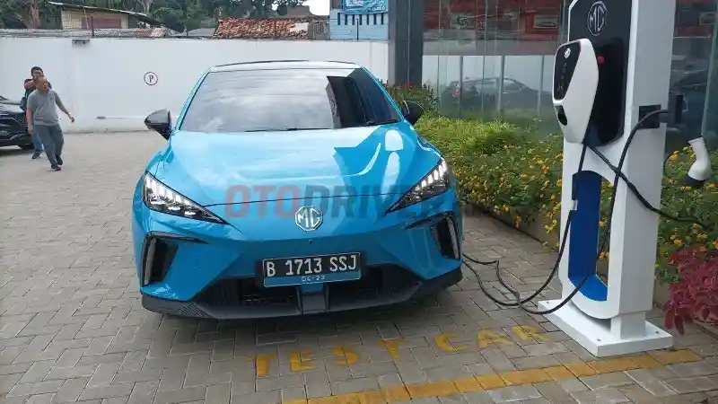 Foto - Mencicip MG4 EV Rute Jakarta- Bandung 