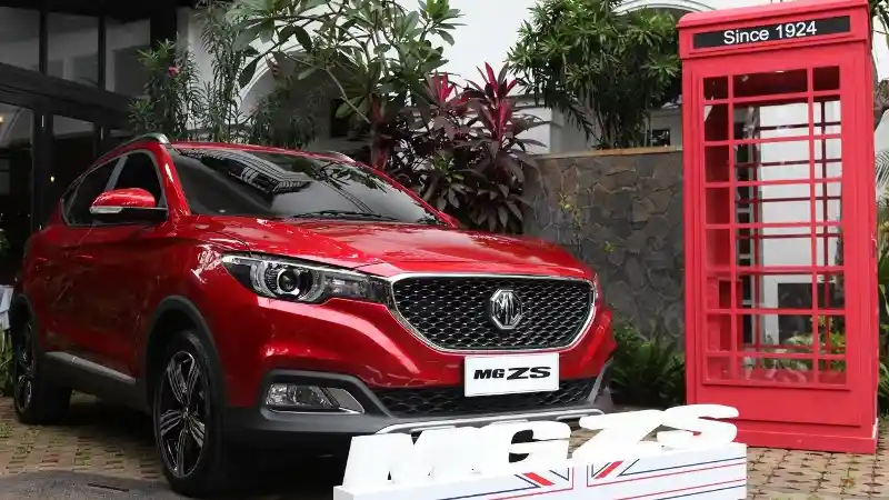 Berita - MG ZS Melawan Wuling Almaz 5 Hari Lagi