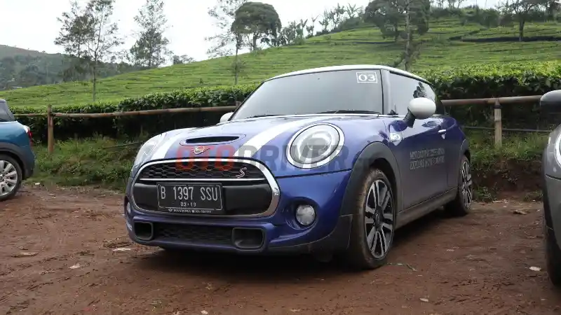 Foto - Daftar Harga Mobil Sport di Bawah Rp 1 Miliar (Agustus 2020)