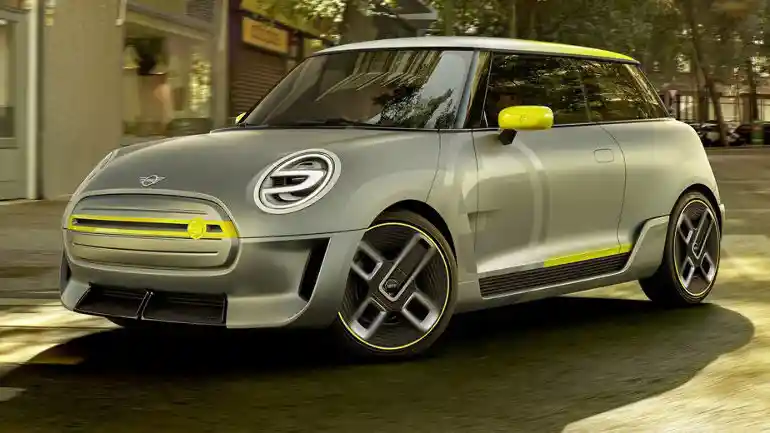 Foto - London Haramkan Mobil Berbahan Bakar Fosil Musim Semi 2020