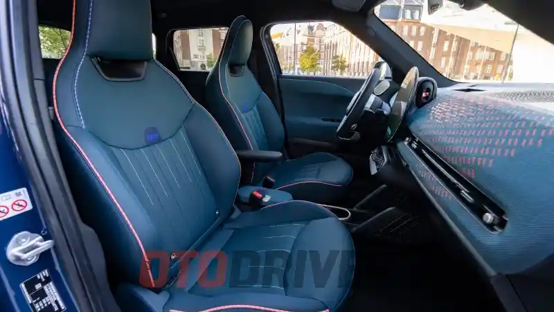 Foto - MINI Aceman Segera Masuk Indonesia, Ini Detailnya