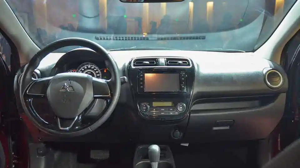 Foto - Mitsubishi Mirage Facelift Hadir di Filipina, Harga Termurah Rp 156 Jutaan