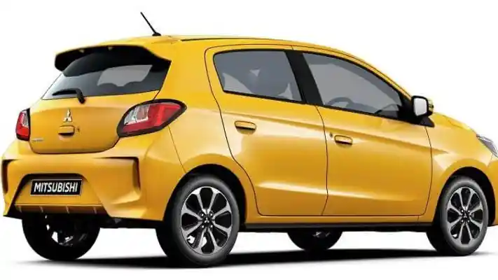 Foto - Mitsubishi Mirage Disuntik Mati di Jepang