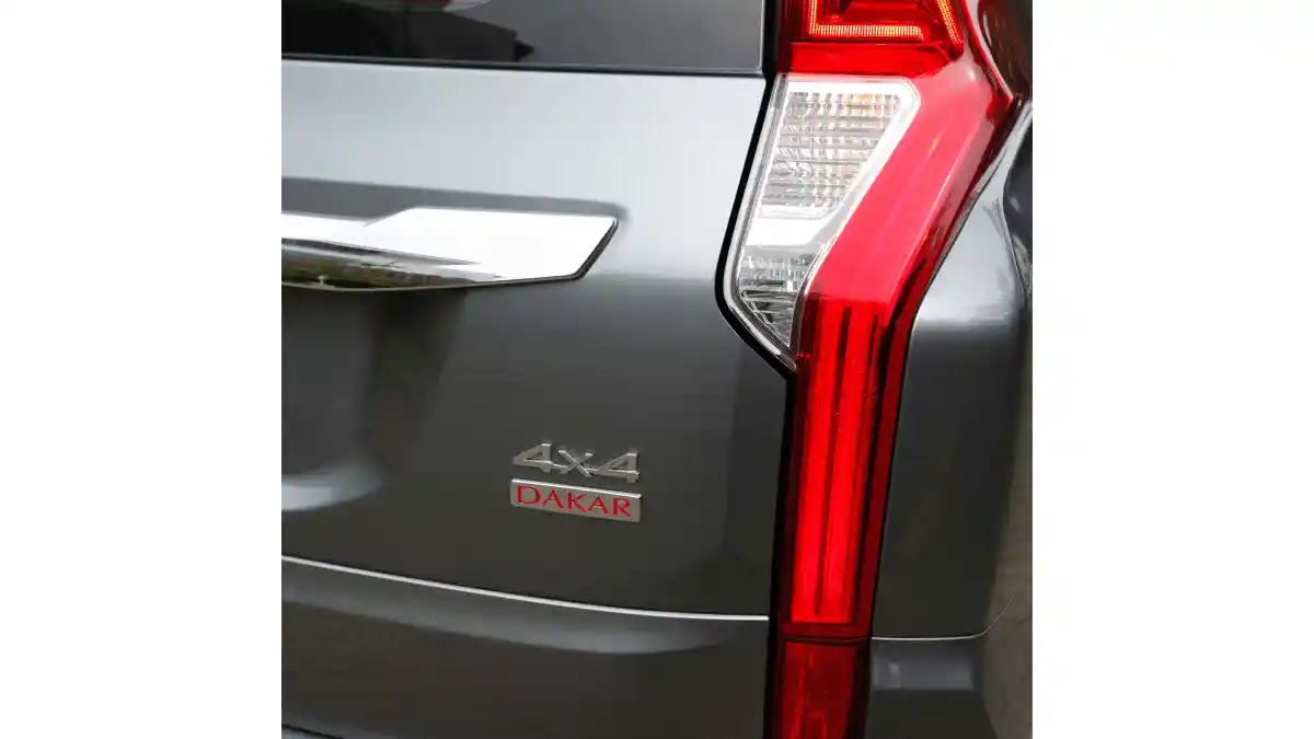 Foto - FIRST DRIVE: Mitsubishi All New Pajero Sport Dakar 4x4