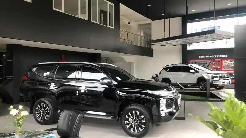 Foto - Mitsubishi Diskon Suku Cadang dan Oli Di Dealer Baru Bogor