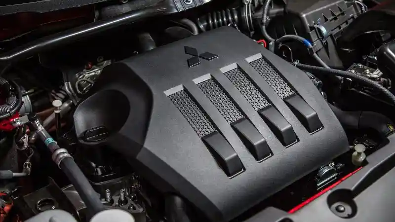 Foto - Mitsubishi Eclipse Cross Gunakan Mesin Diesel di Jepang