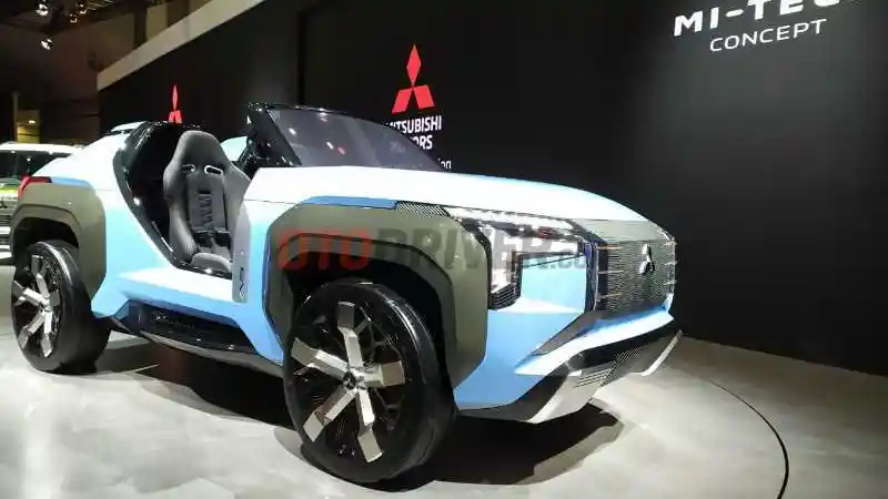 Berita - TMS 2019 : Mitsubishi Mi-Tech, SUV PHEV Dengan Mesin Turbin