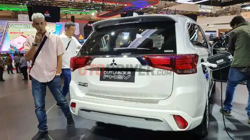 Foto - Mitsubishi Juga Kerjasama dengan GOJEK, Astra Tak Tahu-menahu