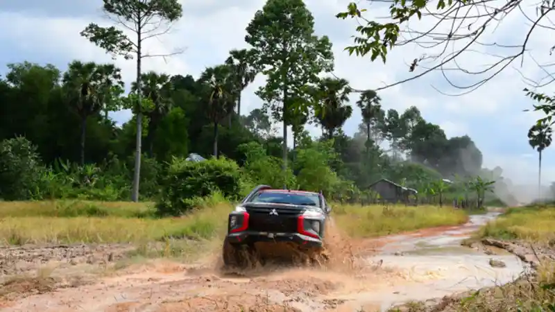 Foto - Kemenangan Besar di AXCR 2022, Tandai Kebangkitan Mitsubishi Ralliart 