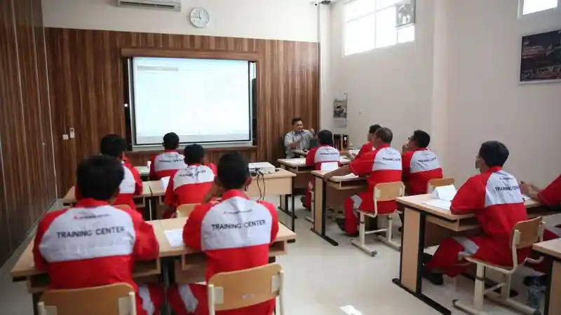 Foto - Tingkatkan Layanan Sales & Aftersales, Mitsubishi Tambah Training Center