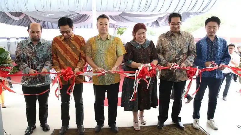 Foto - Dealer Baru Mitsubishi Resmi Berdiri di Duri 