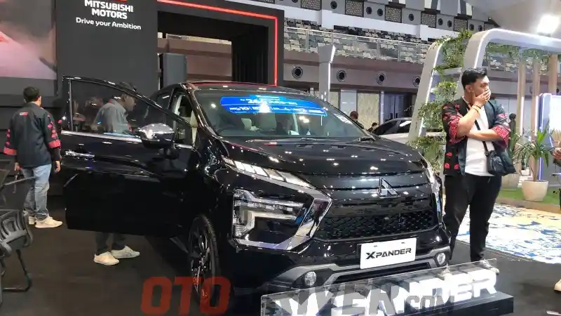 Foto - Hanya di GIIAS Semarang 2024, Mitsubishi Beri Diskon XForce Hingga Rp 55 Juta