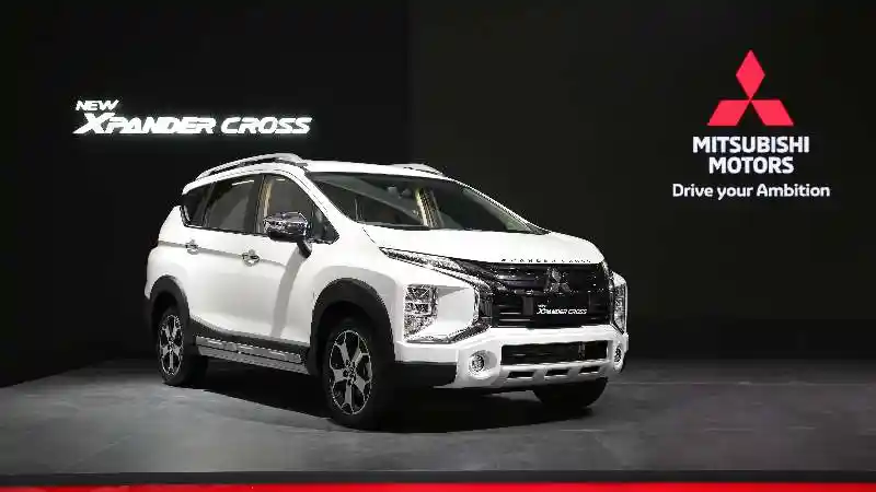 Foto - Fitur Internet of Vehicle Belum Penting di Mobil Mitsubishi, Ini Alasannya