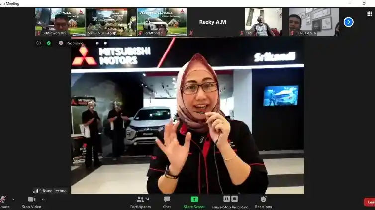 Foto - Jualan Lewat Zoom, Mitsubishi Laku Belasan SPK Dalam Waktu Singkat