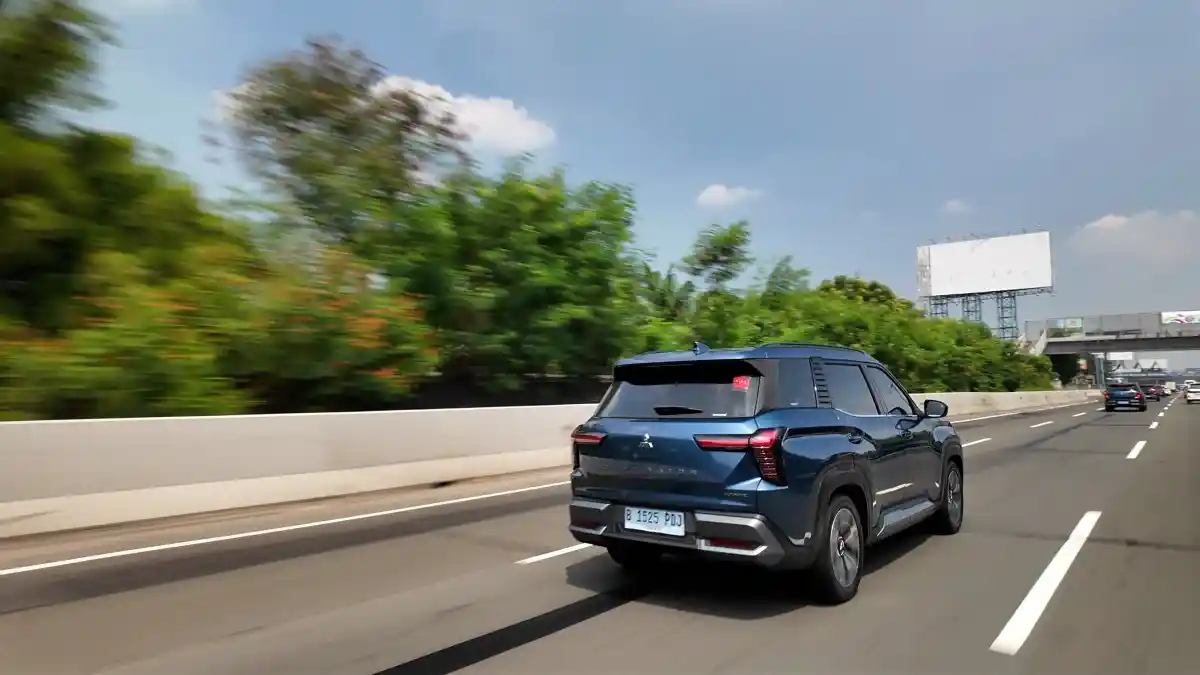 Foto - Tertarik Mitsubishi Destinator? Cicilannya Mulai Rp 7 Jutaan