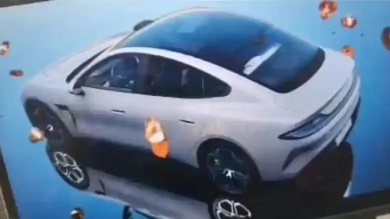 Foto - Tampilan Mobil Listrik Sedan dari Xiaomi Bocor, Begini Bentuknya