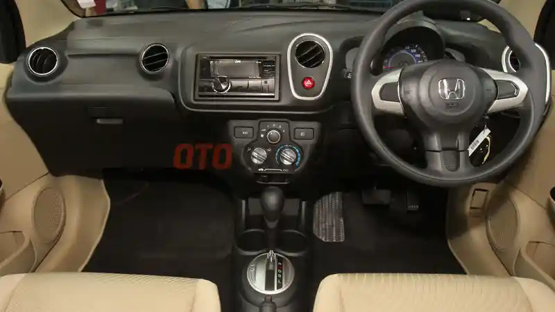 Foto - Panduan Membeli Honda Mobilio Bekas