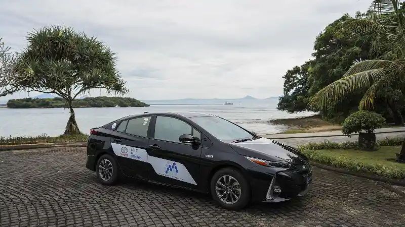 Foto - Ini Tujuan Utama Toyota Memperkenalkan 3 Model Mobil Listrik Terbaru di Bali