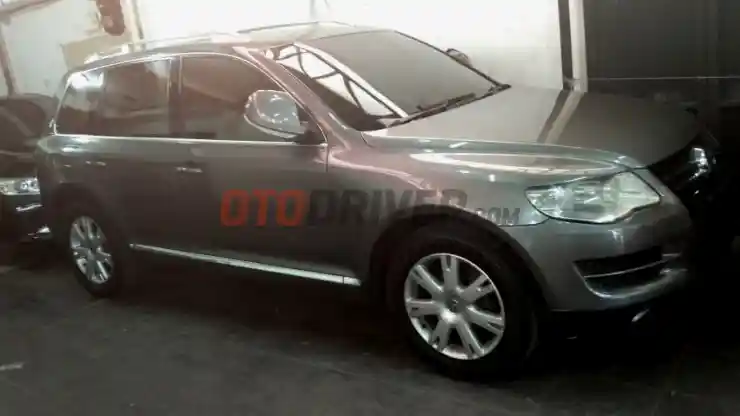 Foto - Suka-Duka Jualan Mobil Bekas Unik dan Langka