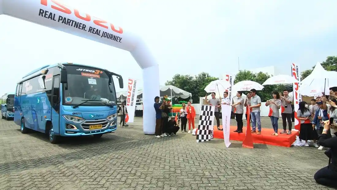 Bus - Isuzu Gelar Mudik Gratis, Kapasitas 400 Penumpang