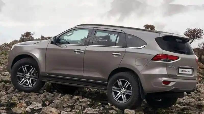 Foto - All New Isuzu MU-X, Hadir 28 Oktober ?