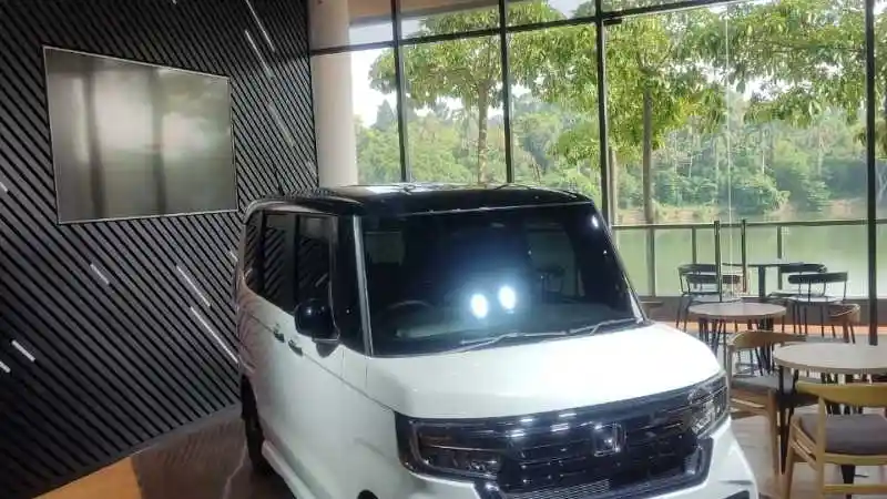 Foto - Honda Boyong Kei-Car Ke Indonesia
