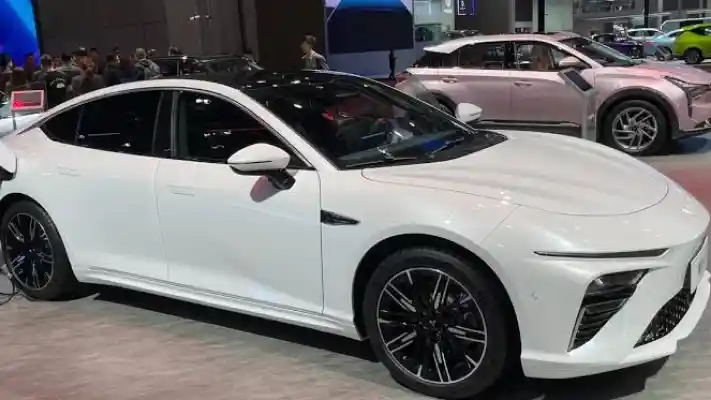 Foto - Neta S Tertangkap Kamera Dalam Pengujian, Bakal Dijual Rp 300 Jutaan