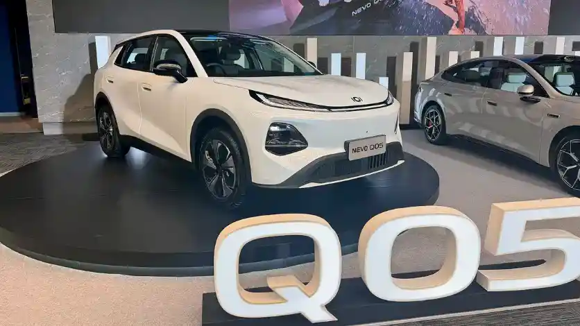 Berita - Changan Luncurkan Nevo QO5 Di Thailand, Pesaing Tangguh BYD Atto 2