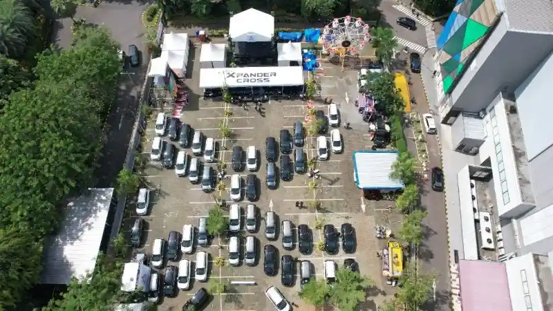 Foto - Mitsubishi New Xpander Cross Launching Agustus, Namun Baru Serah Terima di November. Ini Tanggapan Tiga Berlian
