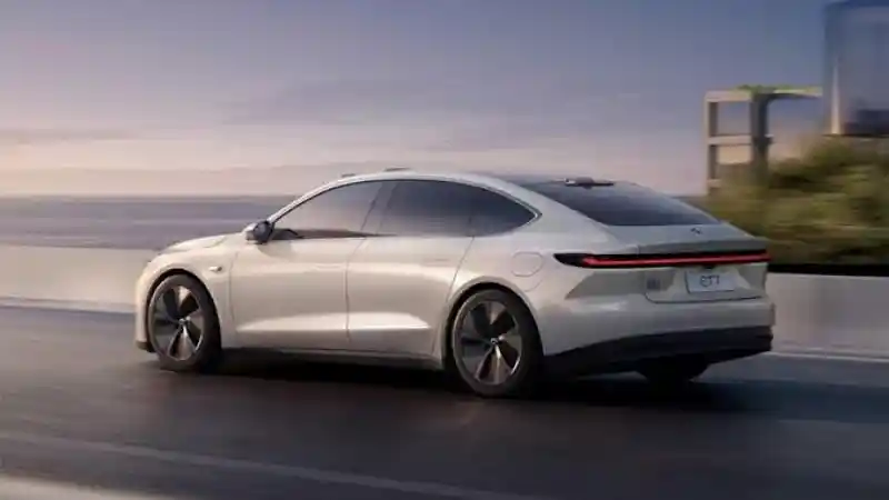 Foto - Simak Kehebatan Nio ET7, Penantang Tesla Yang Punya Torsi Besar