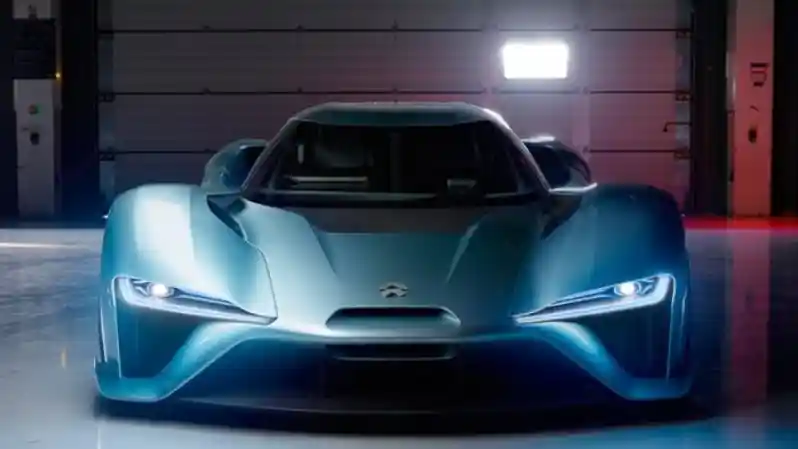 Foto - Permintaan Mobil Listrik Meningkat, Produsen Ini Tancap Gas Tambah Produksi