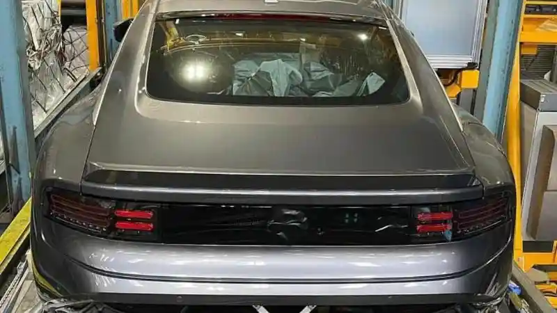 Foto - Nissan Fairlady Z Generasi Terbaru Sudah Ada Wujud Nyatanya