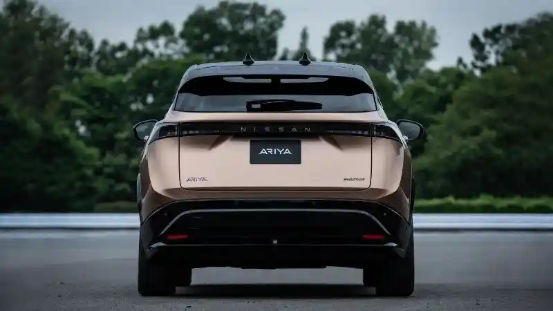 Foto - Ariya, SUV EV Pertama Nissan Yang Syarat Desain Unik