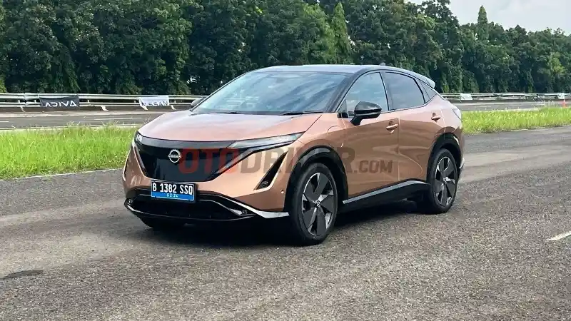 Mobil Listrik - Mencoba Buasnya Performa Nissan Ariya, 0-100 Cuma 5 Detikan