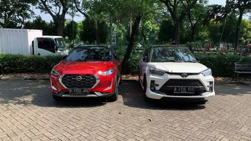 Foto - Membandingkan Performa Mesin 1.000 cc Turbo Nissan Magnite Dengan Toyota Raize