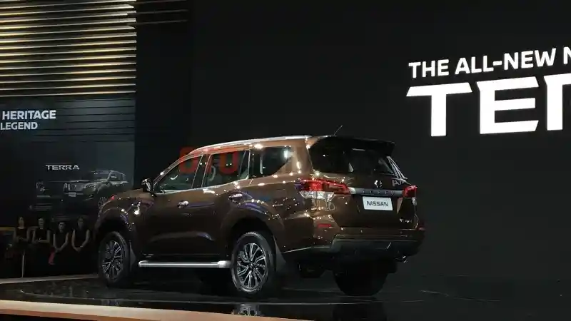 Foto - Inilah Harga Lengkap Nissan Terra Plus Foto Detailnya (12 Foto)