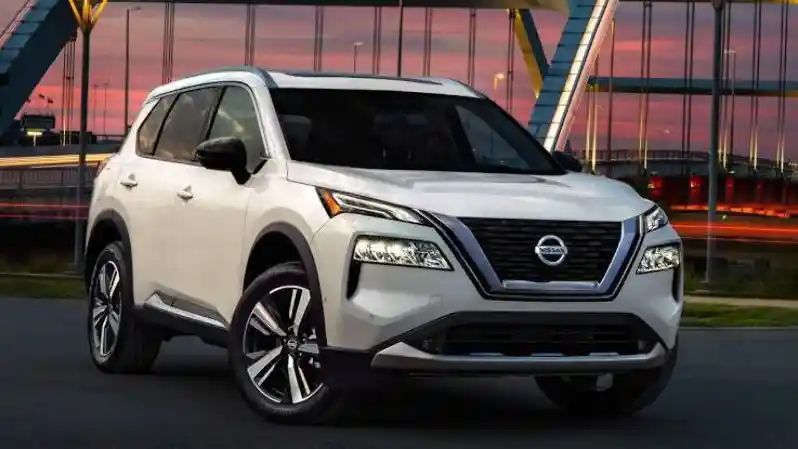 Foto - Nissan Pamerkan X-Trail Baru Bermesin Outlander, Simak Bocorannya