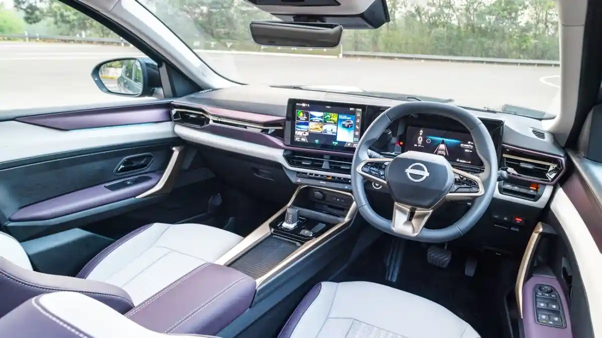 Foto - Nissan Tekton, SUV Compact Dengan Karakter Patrol